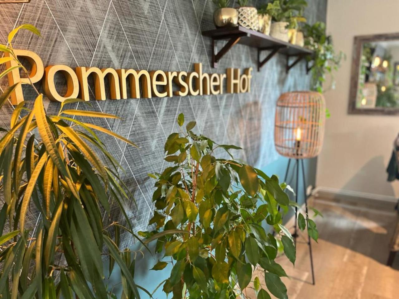 Hotel Pommerscher Hof Цинновиц Экстерьер фото
