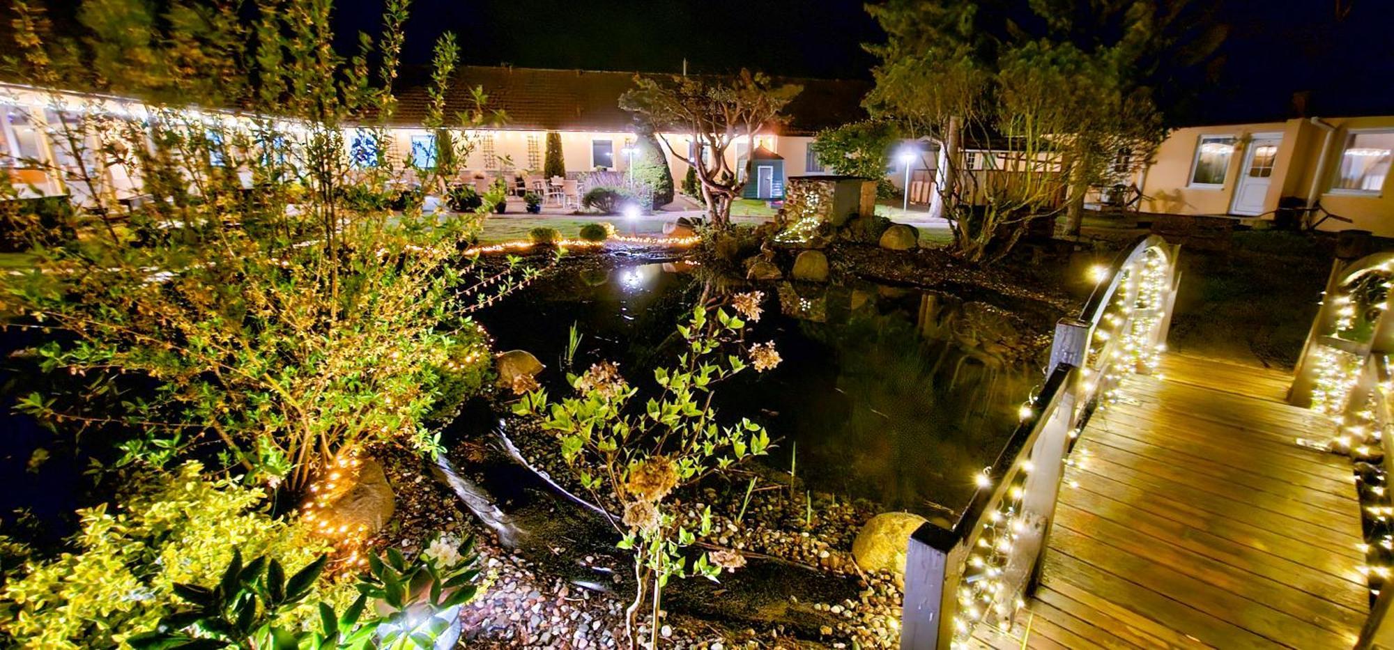 Hotel Pommerscher Hof Цинновиц Экстерьер фото
