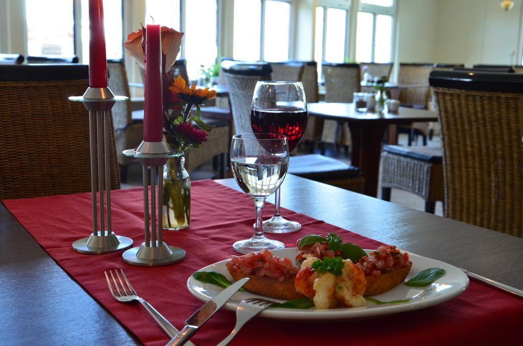Hotel Pommerscher Hof Цинновиц Экстерьер фото